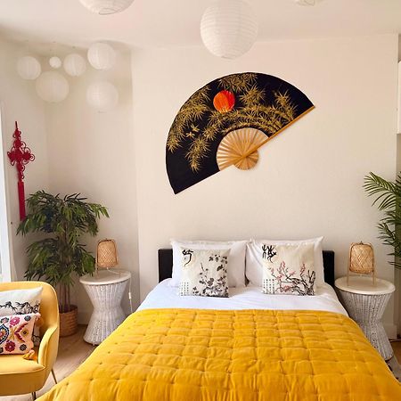 Candy Cafe Apartment Лондон Екстериор снимка