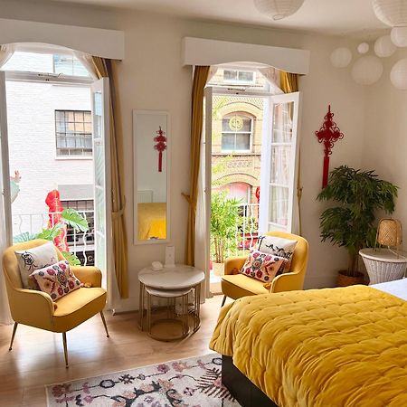 Candy Cafe Apartment Лондон Екстериор снимка
