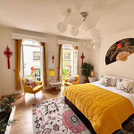 Candy Cafe Apartment Лондон Екстериор снимка
